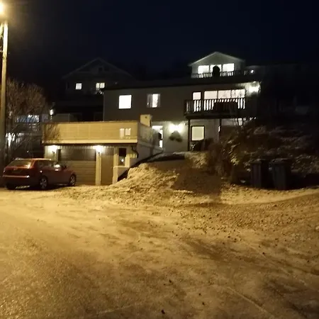 Tromso - Koselig Leilighet Pa 40M2 Apartment *